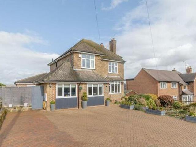 House for sale in East Midlands