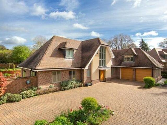 House for sale in Radlett, Hertfordshire