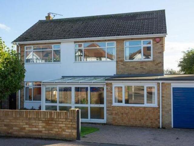 House for sale in West Cliff, Acol