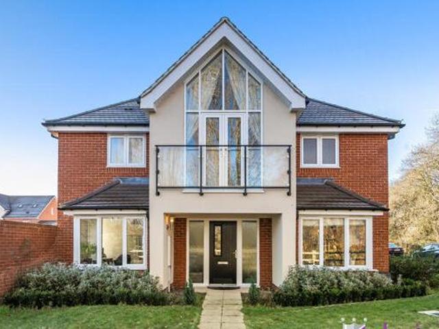 House for sale in Reading