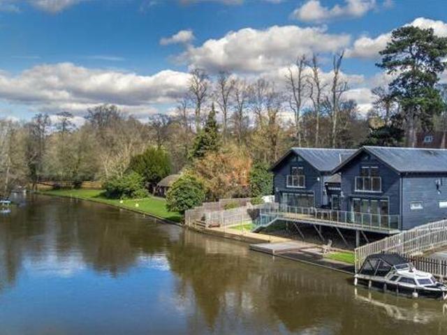 House for sale in Reading