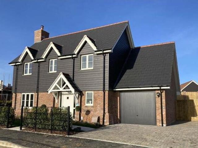 House for sale in Reading