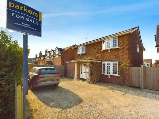House for sale in Reading
