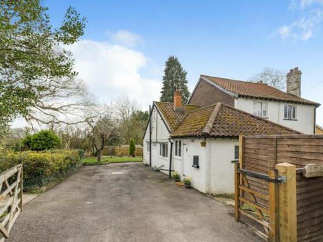 House for sale in Reading