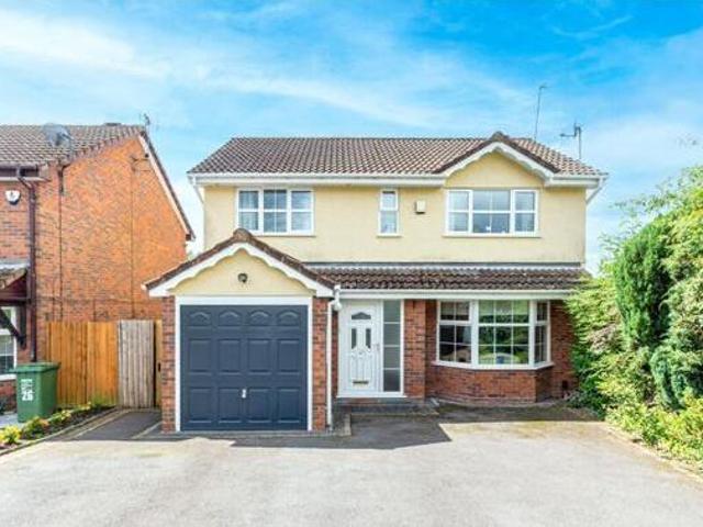 House for sale in Redditch, Worcestershire