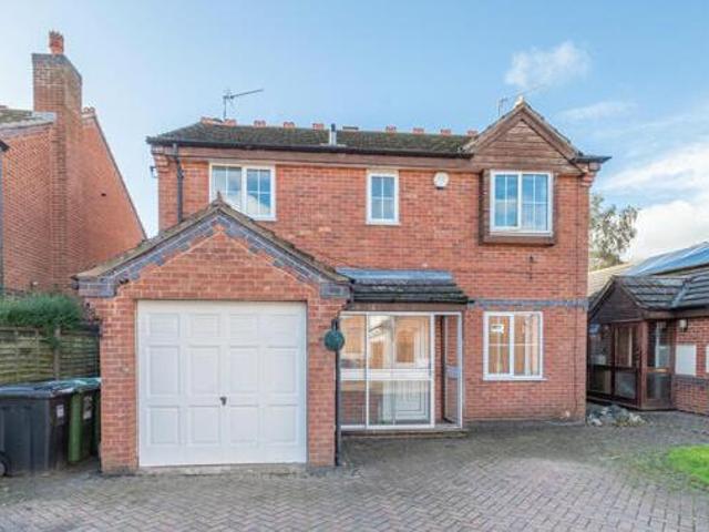 House for sale in Winyates Green, Redditch