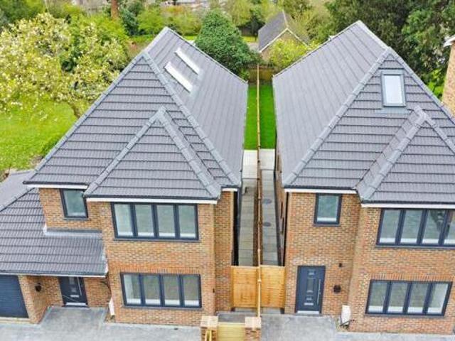 House for sale in Red Hill, Surrey