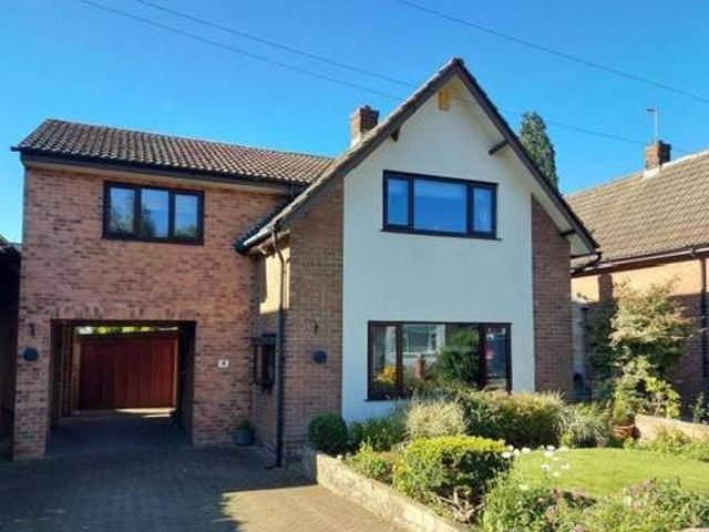 House for sale in Yorkshire And The Humber