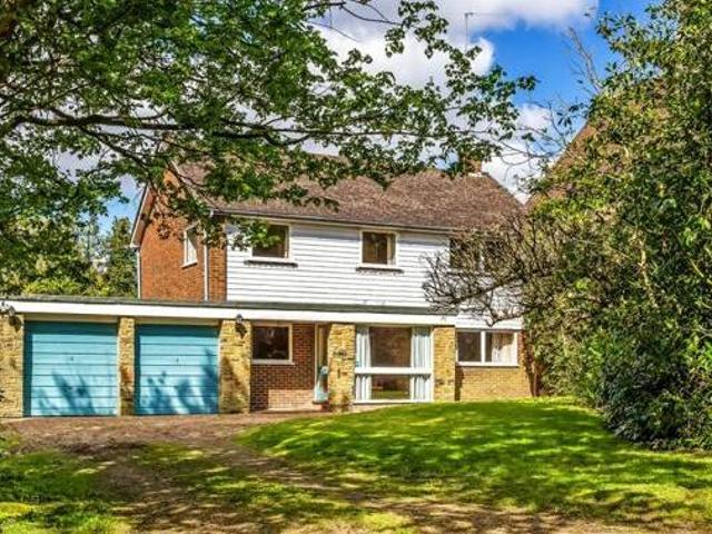 House for sale in Red Hill, Surrey