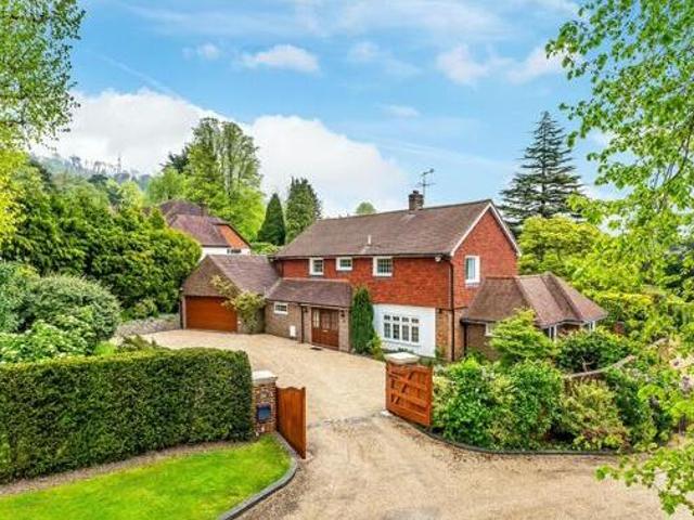 House for sale in Red Hill, Surrey