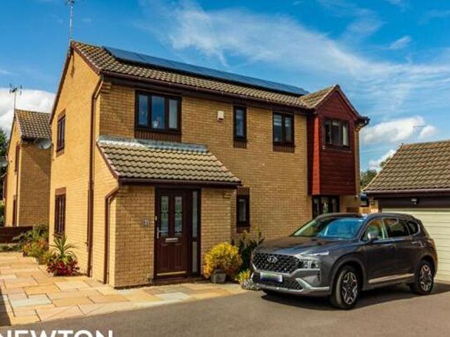 House for sale in Newtown, Costhorpe