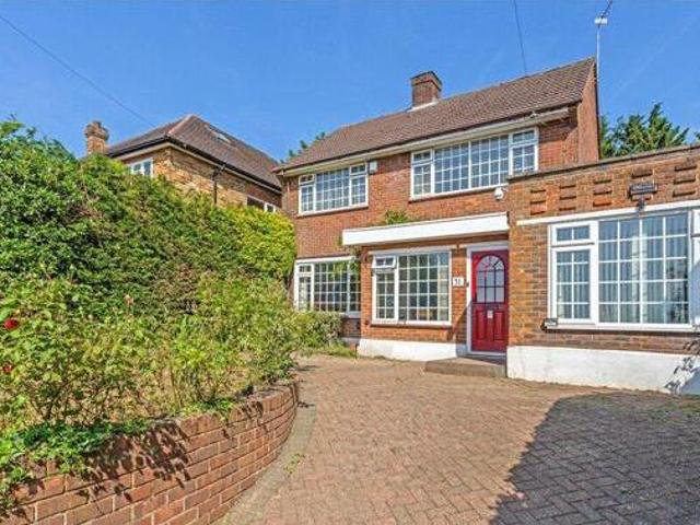 House for sale in Moneyhill, Batchworth