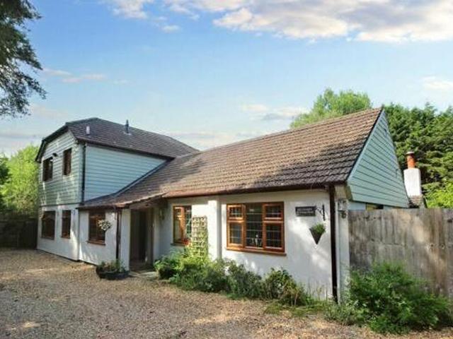 House for sale in Ringwood, Ashurst Bridge