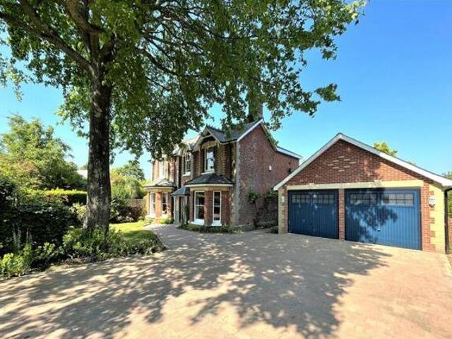 House for sale in Ringwood, Ashurst Bridge