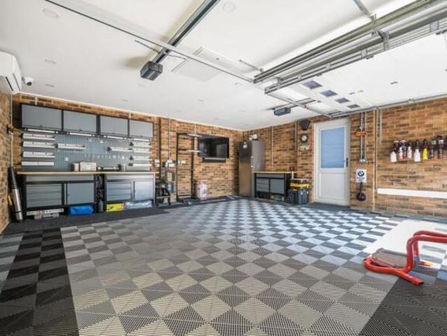 Farm for sale in Hoo St Werburgh