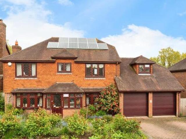 House for sale in Salehurst and Robertsbridge, Heathlands