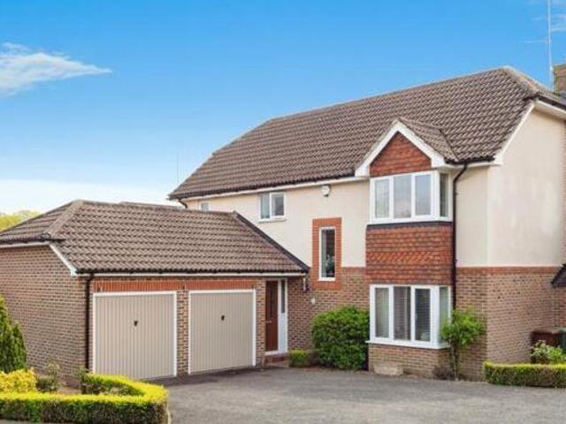 House for sale in Salehurst and Robertsbridge, Heathlands