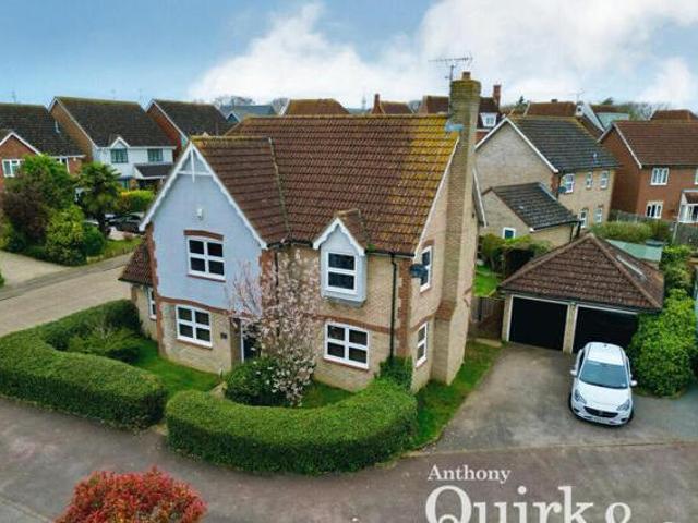 House for sale in Hawkwell, Barling
