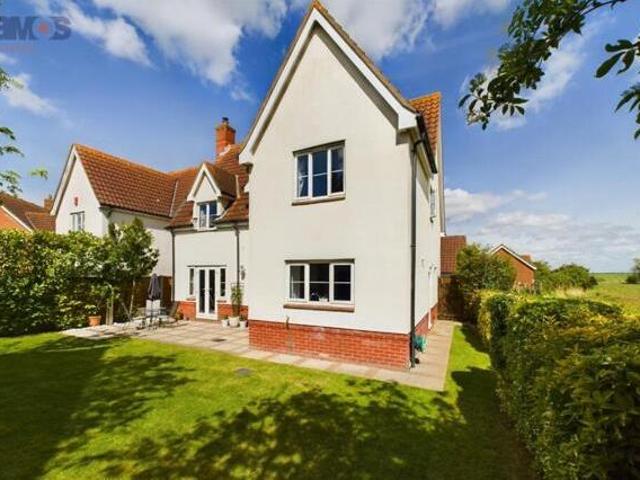 House for sale in Ashingdon, Barling