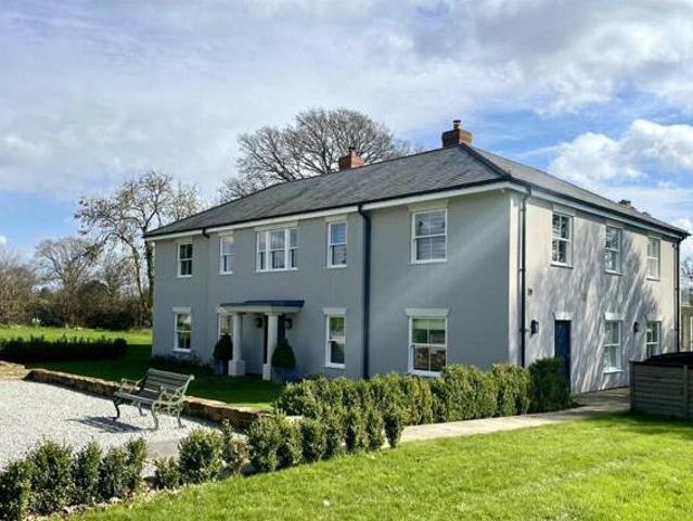 House for sale in Barton Stacey, Hampshire
