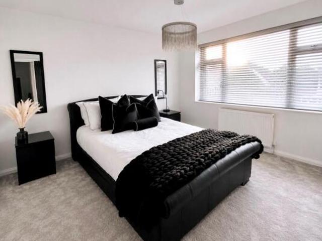 Farm for sale in Goldthorn Park, West Midlands