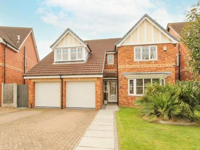 House for sale in Rossington, South Yorkshire
