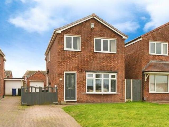 House for sale in Hatfield, South Yorkshire