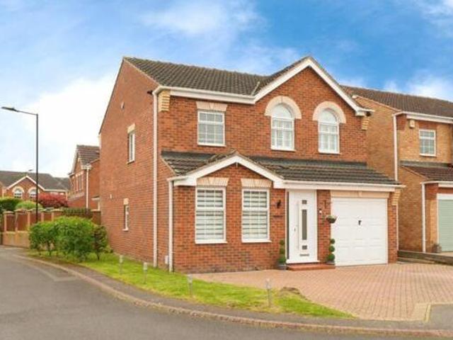House for sale in Rossington, South Yorkshire