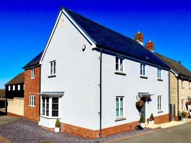 House for sale in Thorpe Hesley, South Yorkshire