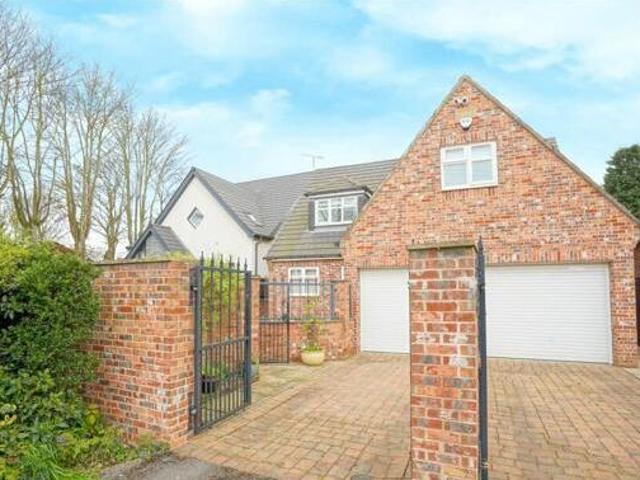 House for sale in Thurcroft, Rotherham