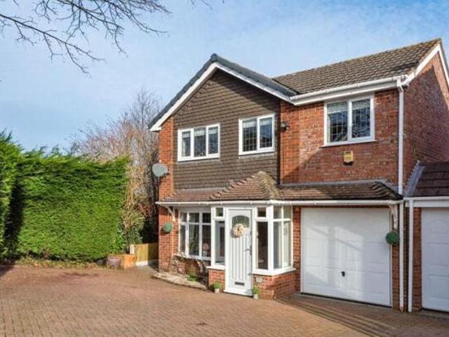 House for sale in Oldbury, West Midlands