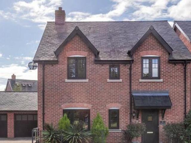 House for sale in Newton, New Bilton