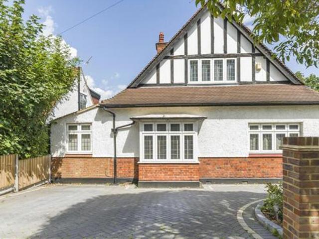 House for sale in Ruislip, Greater London