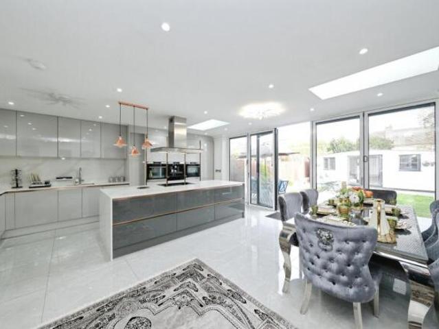Farm for sale in Nottingham, Highland