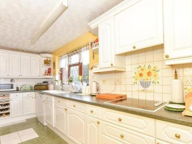 House for sale in Binstead, Ryde