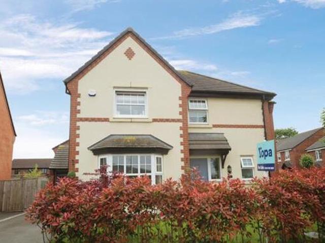 House for sale in Sandbach Heath, Sandbach