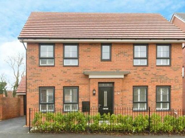 House for sale in Sandbach Heath, Sandbach