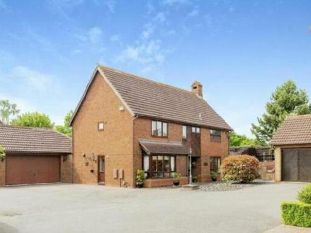 House for sale in Sandy, Bedfordshire