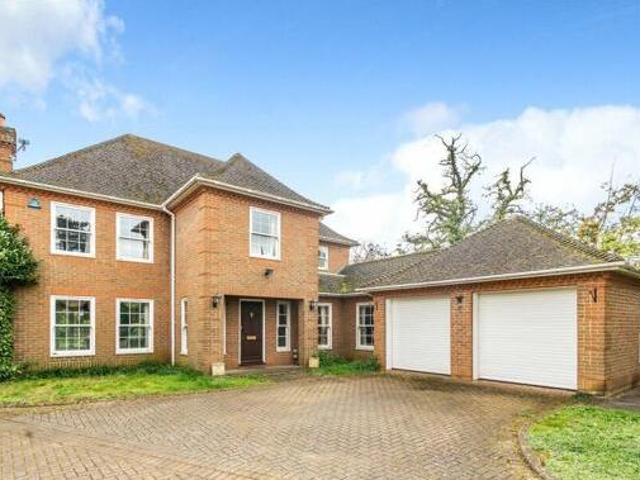 House for sale in Sandy, Bedfordshire