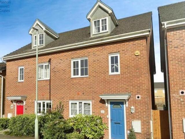 House for sale in Lyons, Greater London
