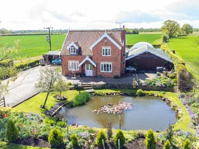 House for sale in Eastbridge, Suffolk
