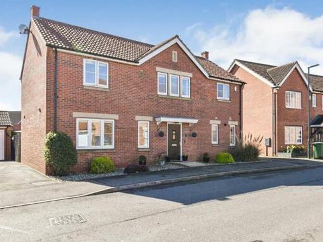 House for sale in Grimsby, North East Lincolnshire