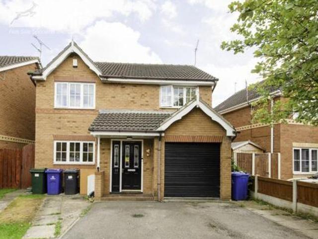 House for sale in Scawsby, South Yorkshire