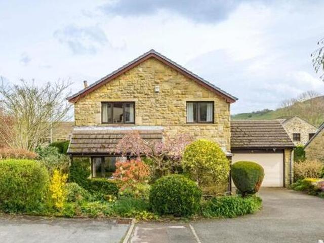 House for sale in Holmfirth, West Yorkshire