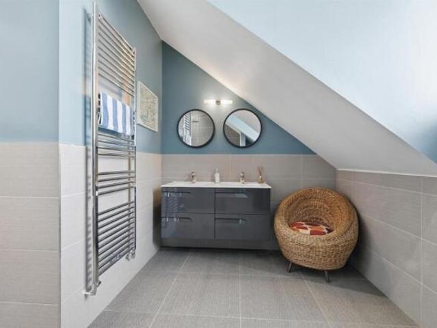 Farm for sale in Stumperlowe, Sheffield