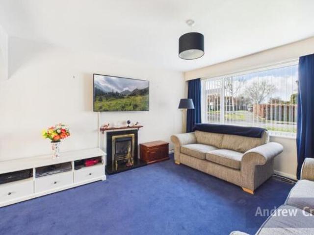 Farm for sale in Dinnington, South Yorkshire