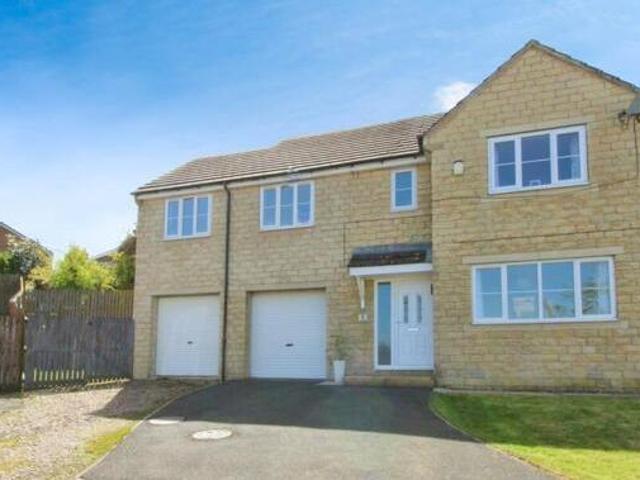House for sale in Stubbin, Deepcar