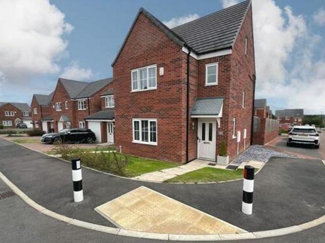 House for sale in Woodhouse, South Yorkshire
