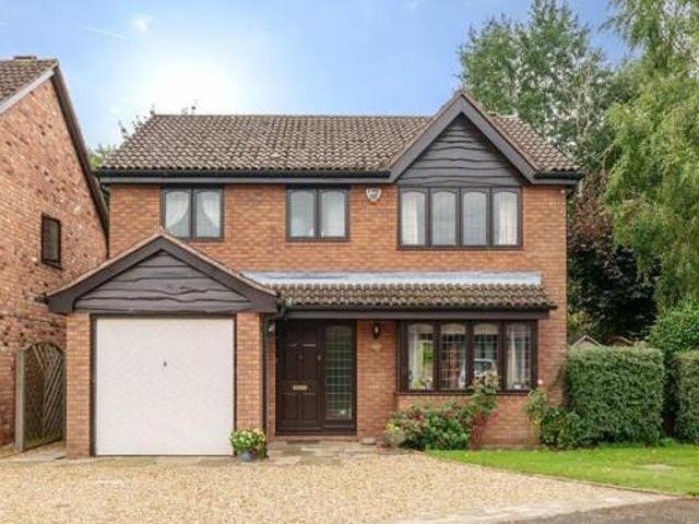 House for sale in Shefford, Bedfordshire