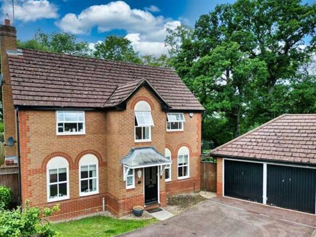 House for sale in Radlett, Hertfordshire